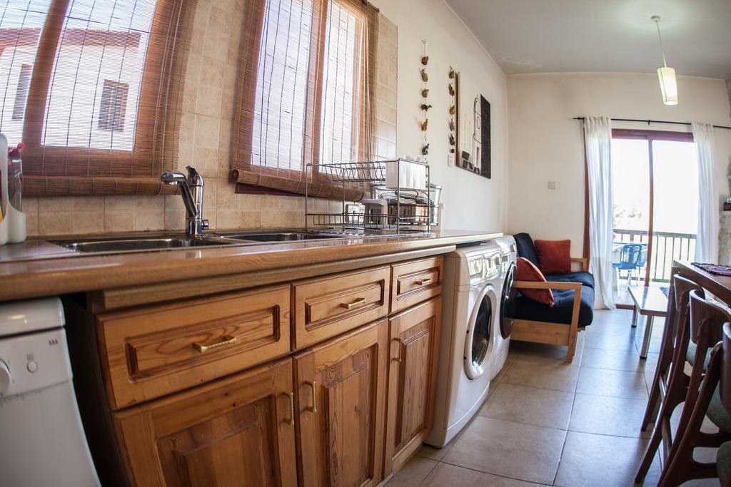 Lania Royal Oak House By Trulycyprus Villa Екстериор снимка